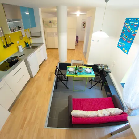 Apartmán L *